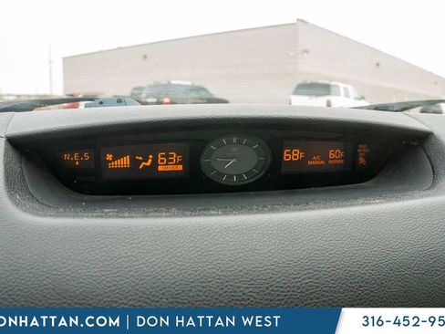 Used 2005 INFINITI G35 Coupe w/ (P01) Premium Pkg RWD image 7