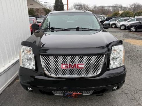 Used 2013 GMC Yukon XL Denali image 18