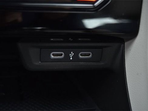 New 2026 Volkswagen Jetta SE image 16