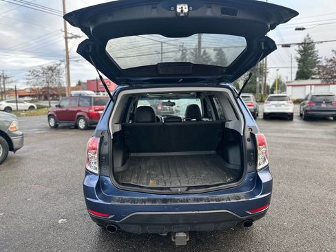 Used 2012 Subaru Forester 2.5X Limited image 8