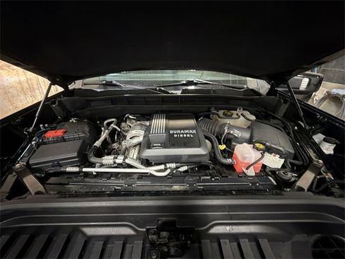 Certified 2022 GMC Sierra 1500 AT4 w/ AT4 Preferred Package image 26