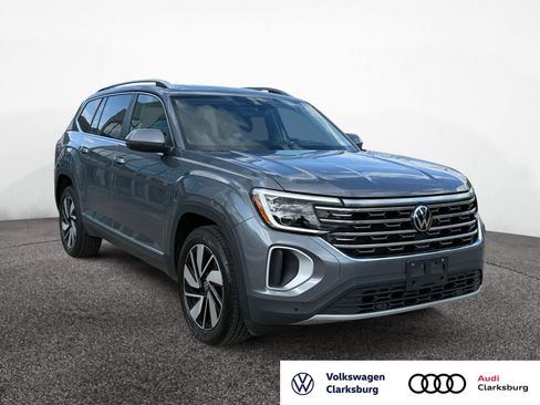 Used 2025 Volkswagen Atlas SEL image 7