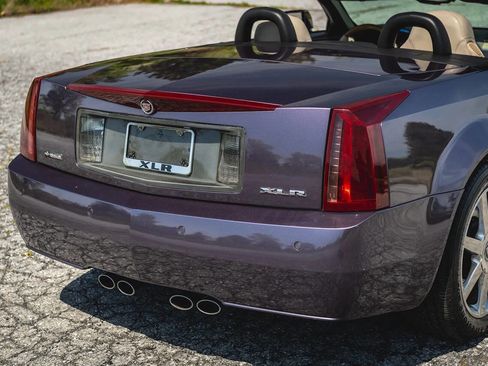 Used 2004 Cadillac XLR image 69