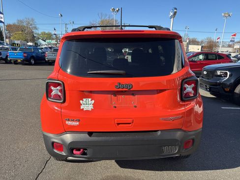 Used 2020 Jeep Renegade Trailhawk w/ Cold Weather Group image 6