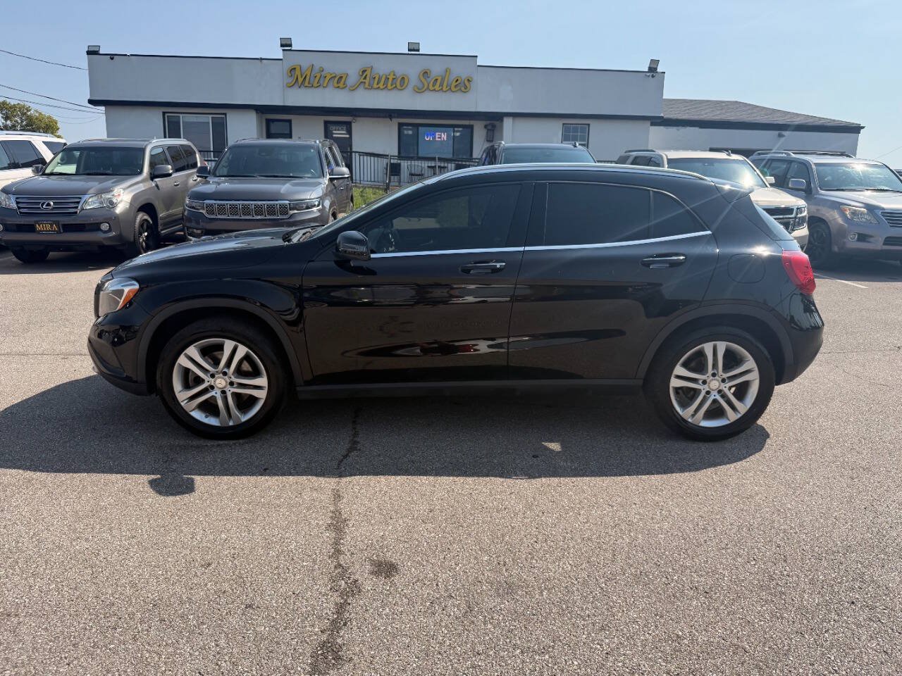 Used 2016 Mercedes-Benz GLA 250 image 1