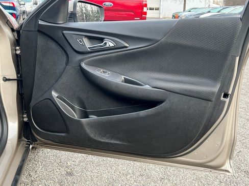 Used 2024 Chevrolet Malibu LT image 8