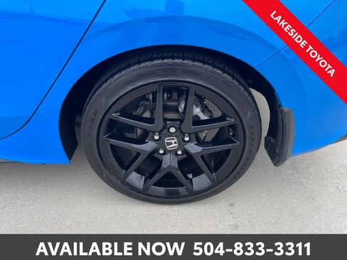 Used 2023 Honda Civic Sport image 11