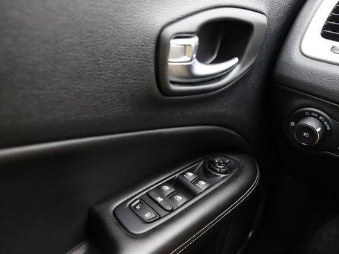 Used 2021 Jeep Compass Latitude AWD/4WD image 22