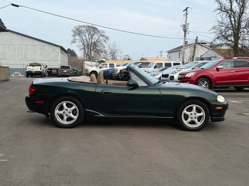 Used 1999 MAZDA MX-5 Miata Convertible 2D image 14