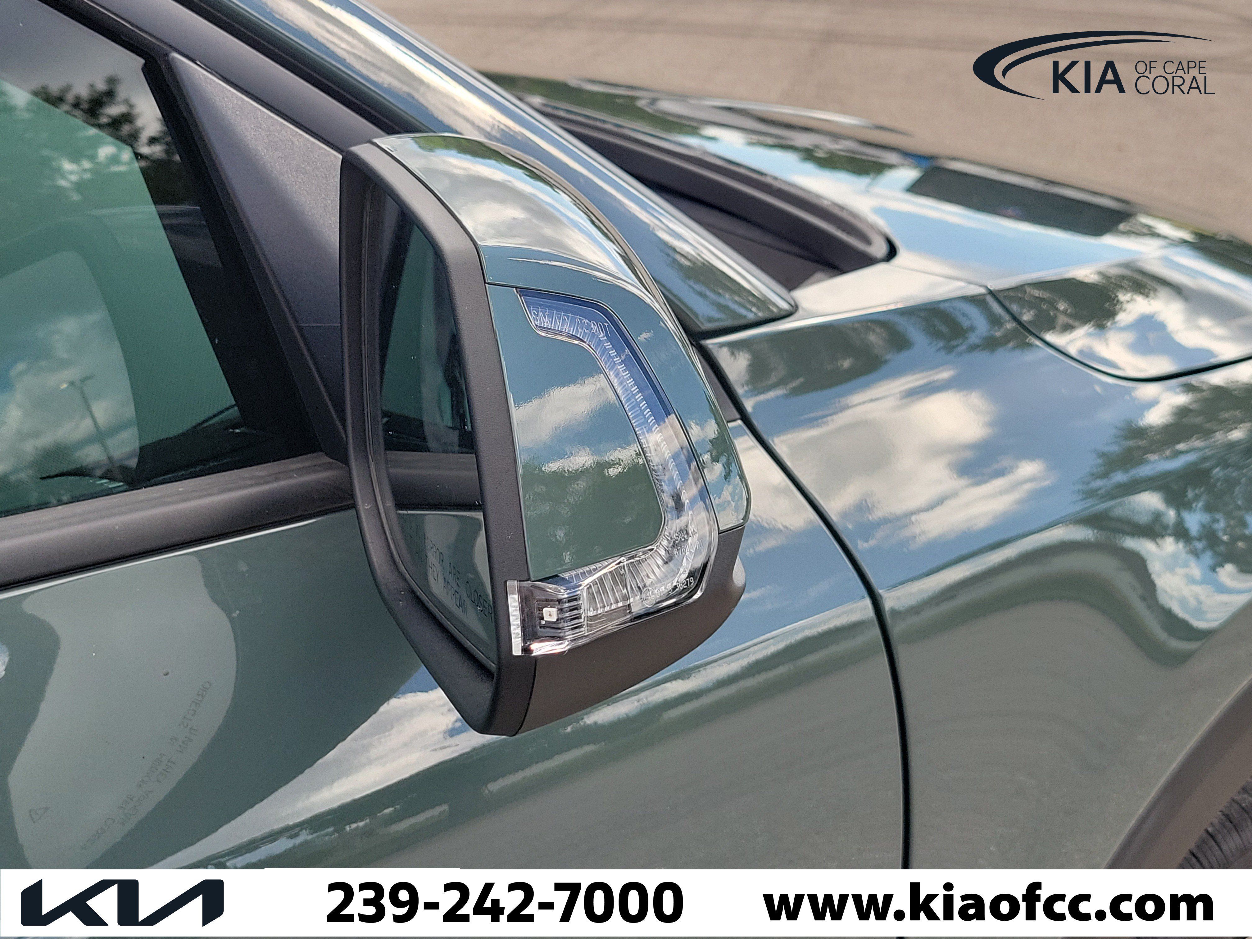 New 2026 Kia Niro EX FWD image 8