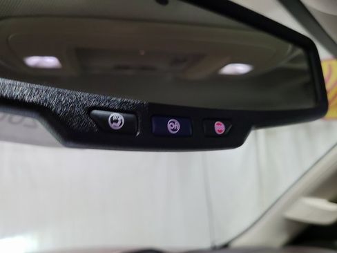 Used 2016 Chevrolet Silverado 1500 LTZ Z71 w/ LTZ Plus Package image 40