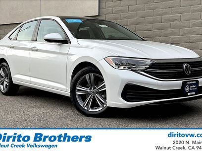Certified 2024 Volkswagen Jetta SE w/ Panoramic Sunroof Package