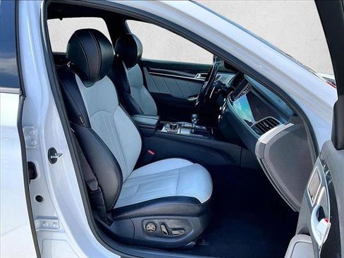 Used 2018 Genesis G80 3.3T Sport image 9