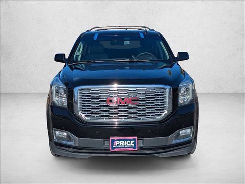 Used 2019 GMC Yukon Denali w/ Enhanced Security Package image 2