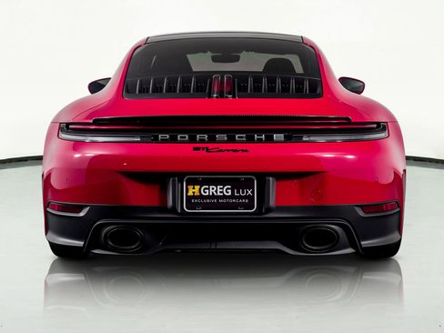 Used 2025 Porsche 911 Carrera image 12