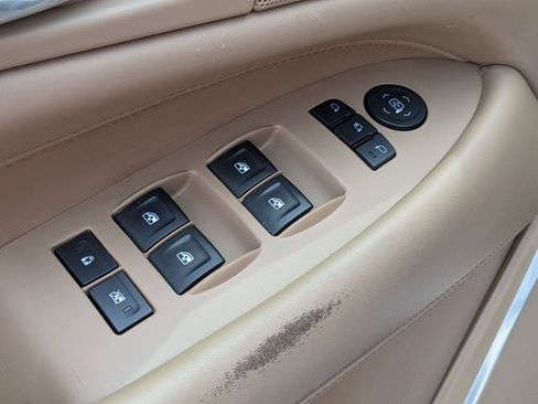 Used 2020 Cadillac Escalade ESV Platinum AWD/4WD image 14