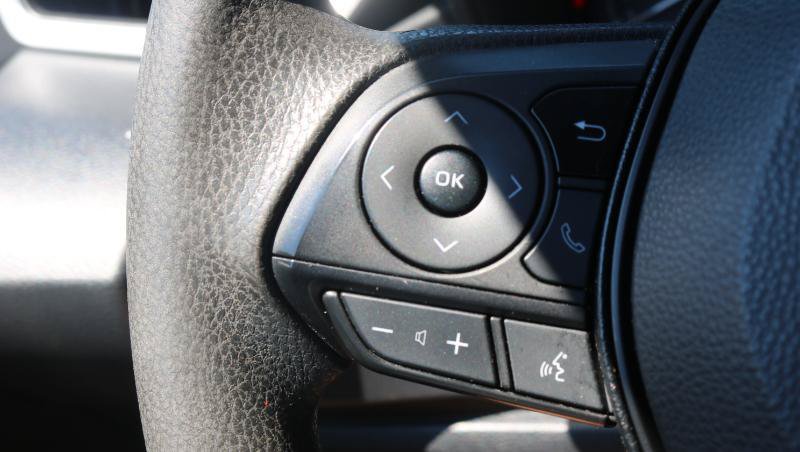 Used 2022 Toyota Corolla LE FWD image 8