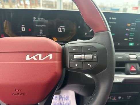 New 2026 Kia K4 GT-Line w/ GT-Line Sunroof Package FWD image 28
