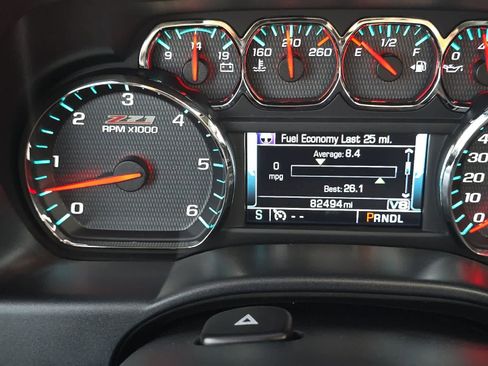 Used 2017 Chevrolet Silverado 1500 LTZ Z71 w/ LTZ Plus Package AWD/4WD image 23
