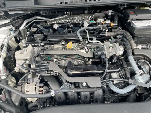 Used 2026 Toyota Corolla LE w/ LE Premium Package FWD image 18