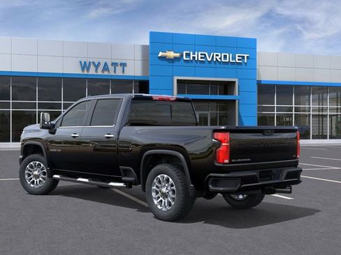 New 2026 Chevrolet Silverado 2500 LT w/ Z71 Chrome Sport Edition AWD/4WD image 3