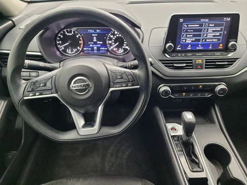 Used 2019 Nissan Altima 2.5 S FWD image 22