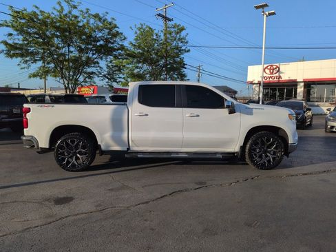Used 2023 Chevrolet Silverado 1500 LT w/ Protection Package AWD/4WD image 6