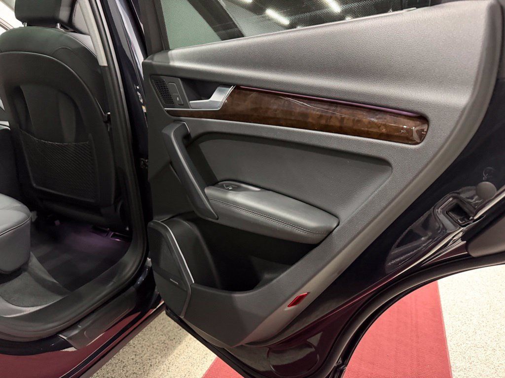 Used 2019 Audi Q5 Prestige w/ Prestige Package AWD/4WD image 24