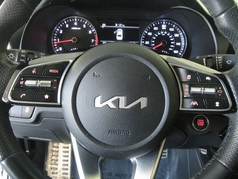 Certified 2023 Kia Forte GT-Line w/ GT-Line Premium Package image 12