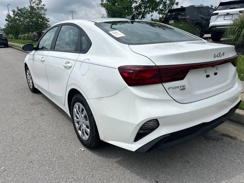 Used 2024 Kia Forte LX FWD image 4