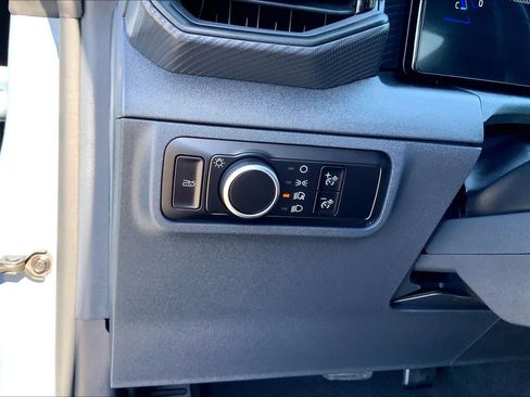 Used 2025 Ford Mustang Coupe RWD image 29