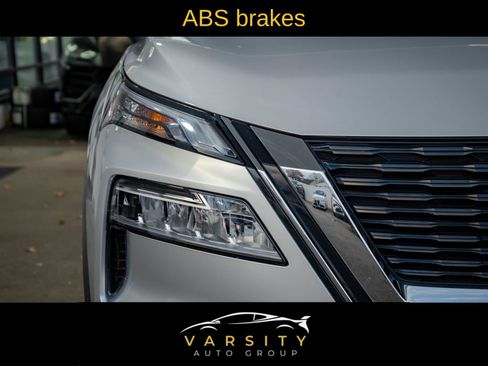 Used 2022 Nissan Rogue SV image 34