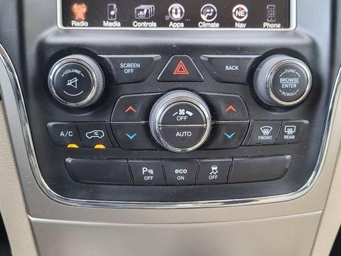 Used 2014 Jeep Grand Cherokee Limited AWD/4WD image 17