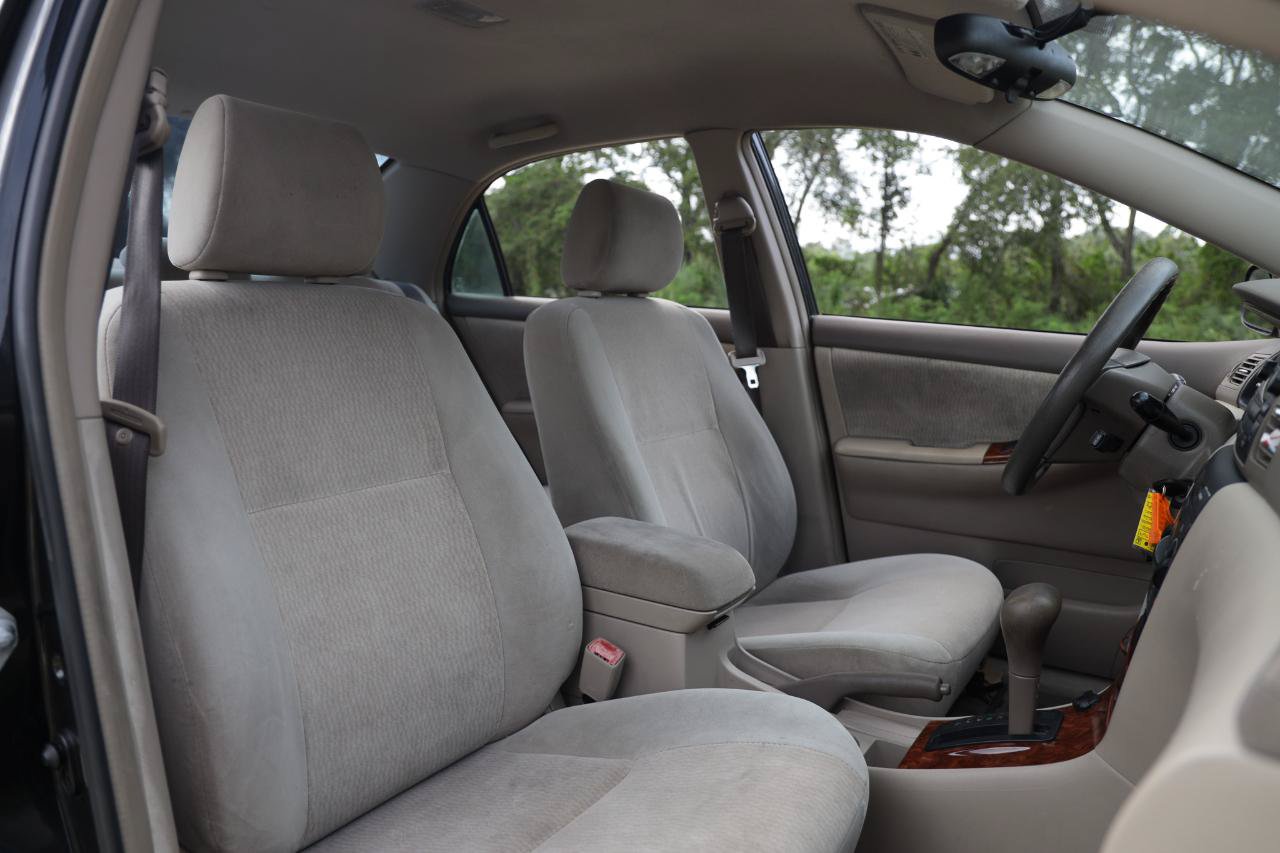 Used 2006 Toyota Corolla LE w/ Audio Value Pkg FWD image 17