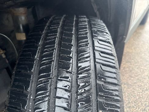 Used 2019 Toyota RAV4 LE w/ All Weather Liner Package image 43