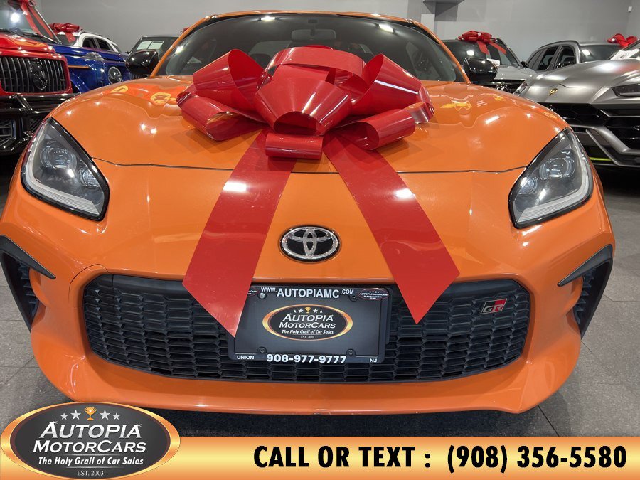 Used 2023 Toyota GR86 10th Anniversary SE RWD image 11