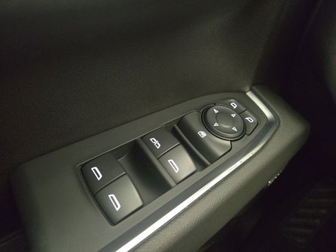 Certified 2022 Chevrolet Silverado 1500 LT Trail Boss w/ LT Trail Boss Premium Package image 29