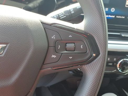 New 2026 Chevrolet Trax LT FWD image 17