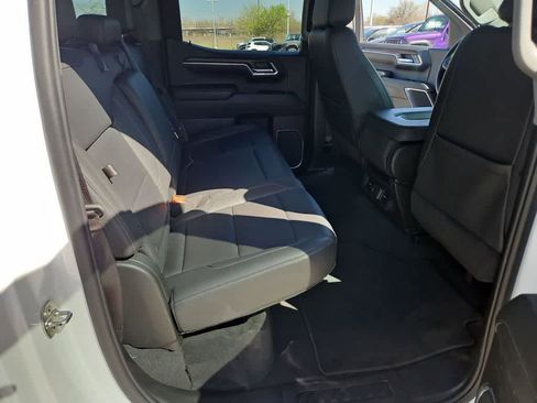 Used 2024 GMC Sierra 1500 SLT image 21
