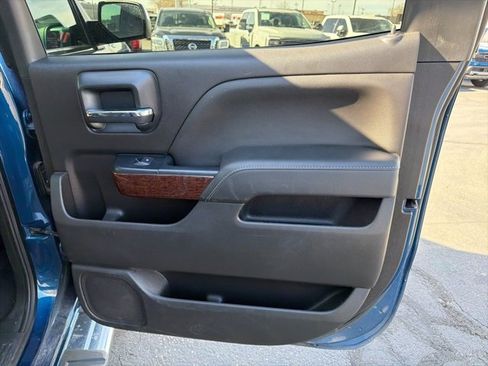 Used 2018 GMC Sierra 1500 SLT w/ SLT Premium Package image 29