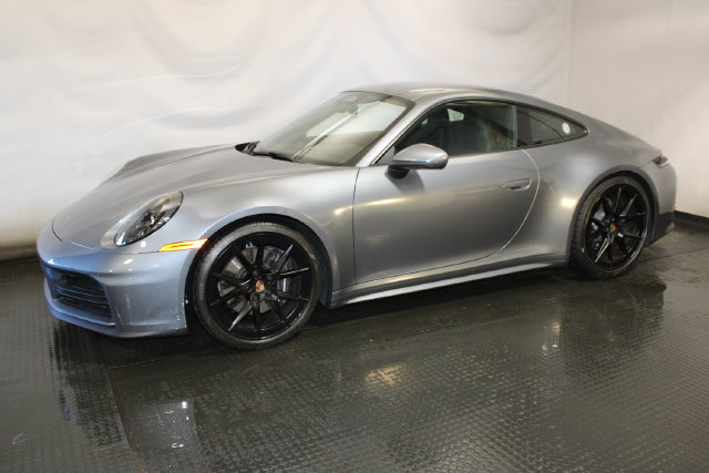 Used 2026 Porsche 911 Carrera T RWD image 2