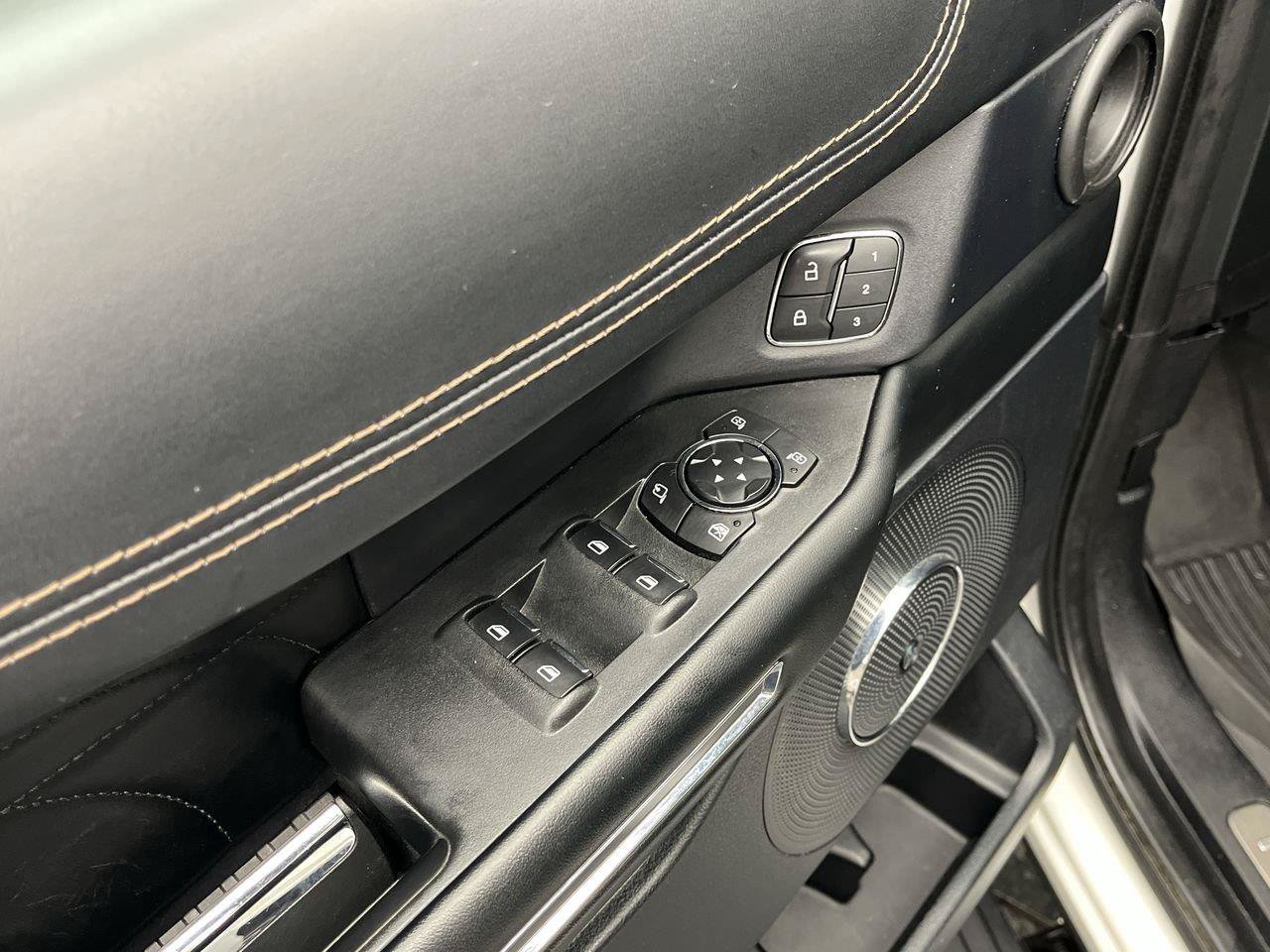 Used 2020 Ford Expedition Platinum AWD/4WD image 10
