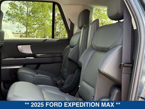 New 2025 Ford Expedition Max Active image 18