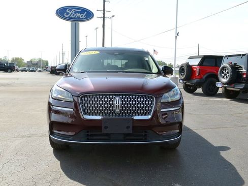 Used 2021 Lincoln Corsair AWD w/ Premium Package image 13
