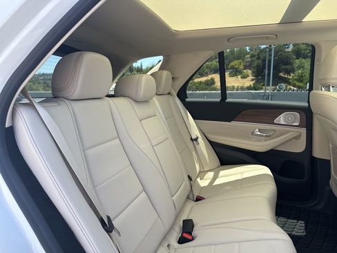 Used 2026 Mercedes-Benz GLE 450 4MATIC image 8