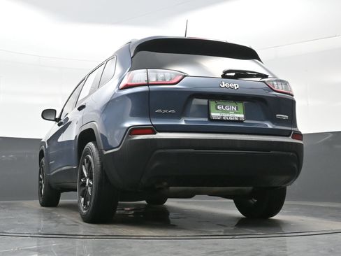 Used 2021 Jeep Cherokee Latitude AWD/4WD image 27