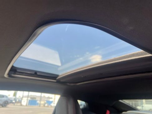 Used 2018 Chevrolet Camaro ZL1 RWD image 13