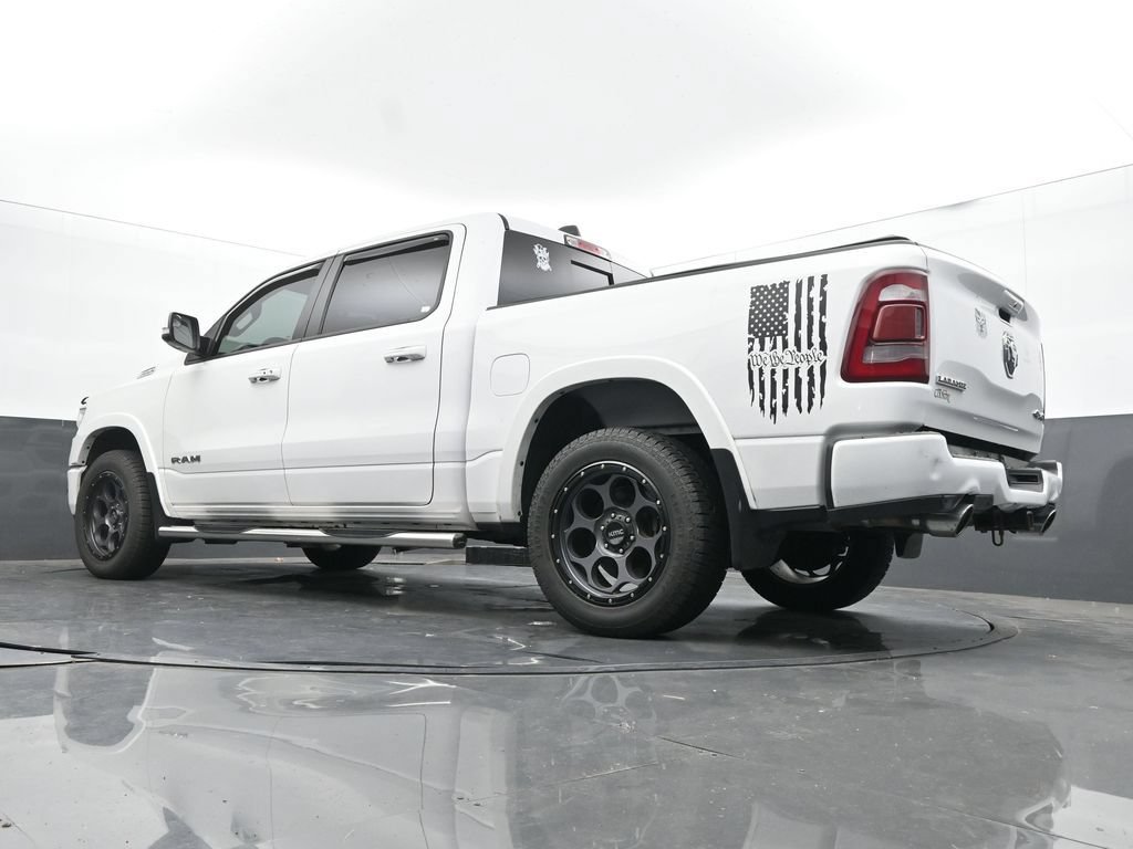 Used 2020 RAM 1500 Laramie w/ Sport Appearance Package AWD/4WD image 28