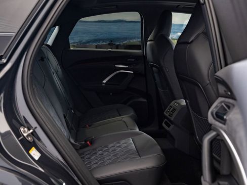 New 2026 Audi SQ5 Premium Plus AWD/4WD image 43