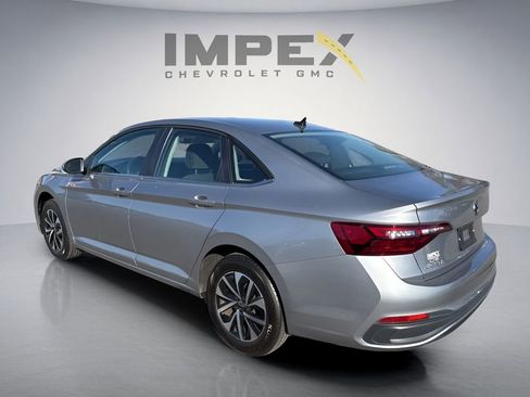 Used 2024 Volkswagen Jetta S FWD image 3